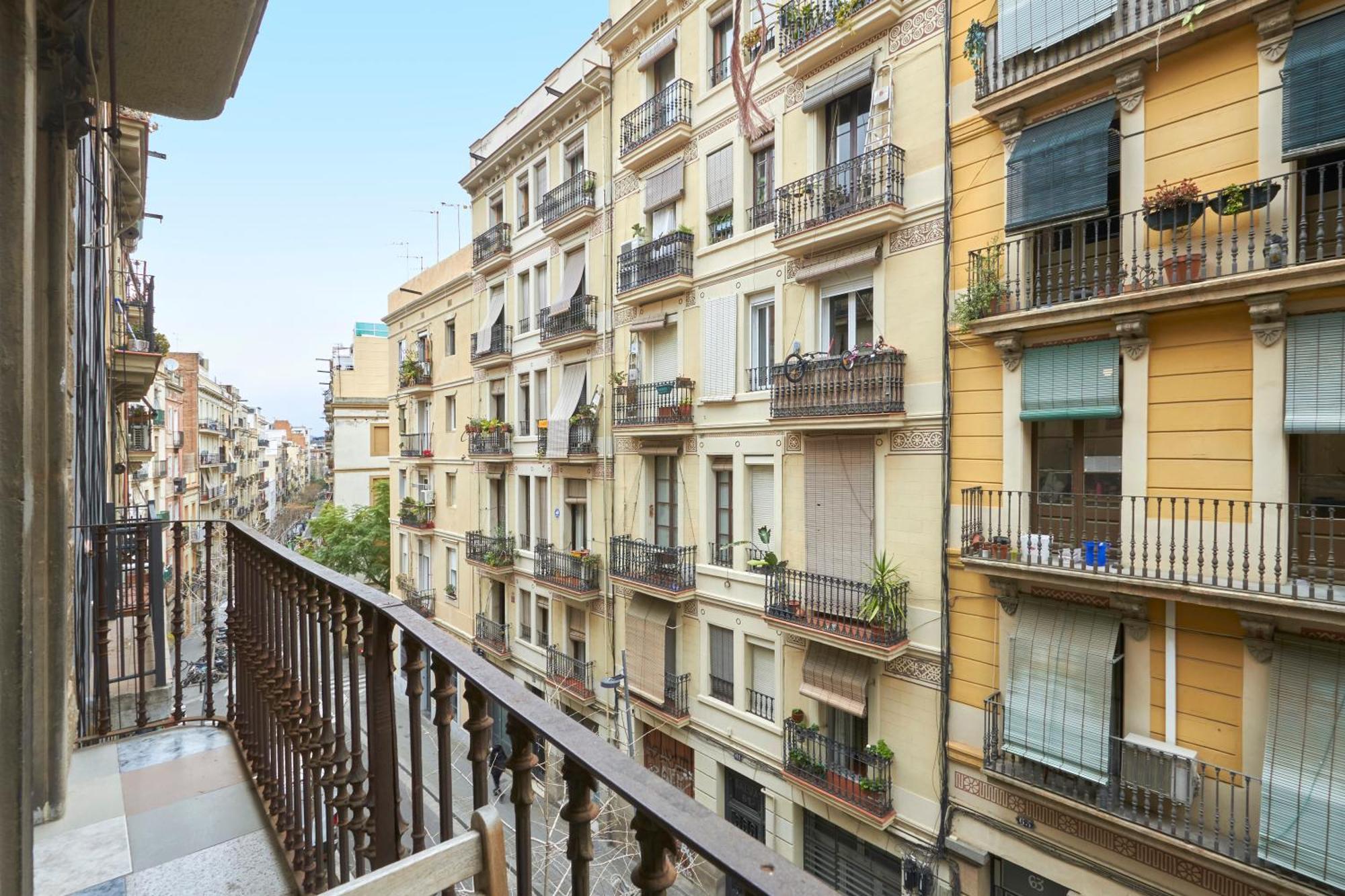 64 Apartment In A Typical Barcelona'S Old Building Eksteriør bilde